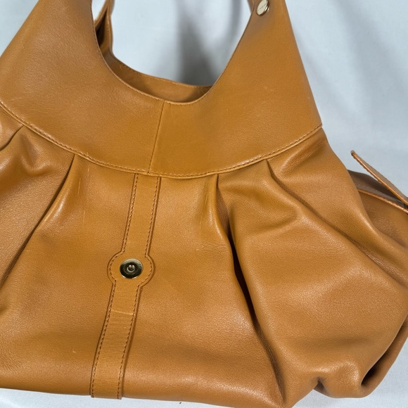 Bvlgari Leather Chandra Bag with dust bag EUC - Picture 13 of 14